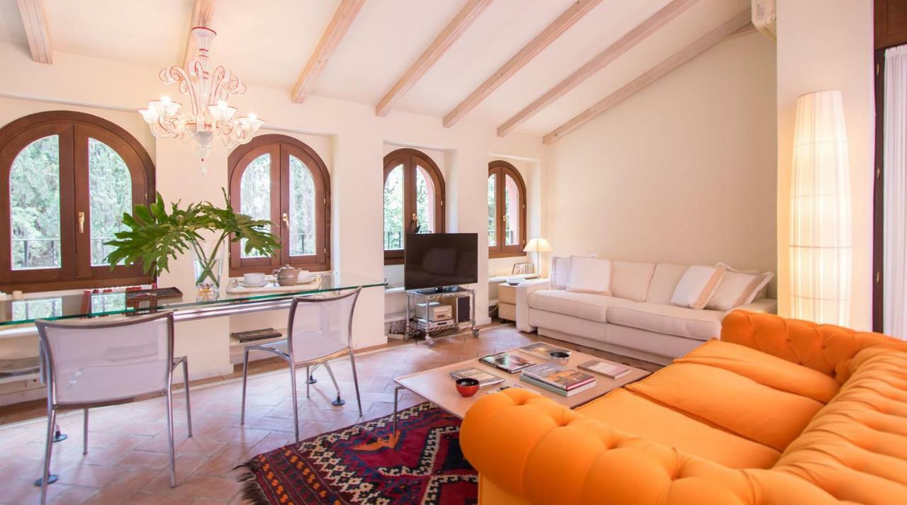 סביליה Oriental Apartment Gardens Views 2 Pax מראה חיצוני תמונה